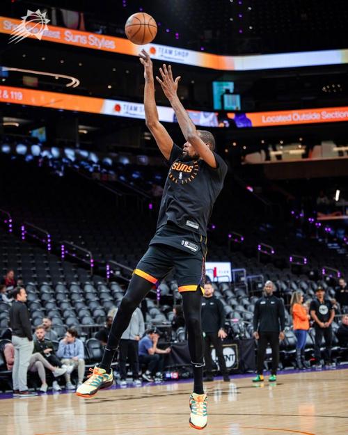 杜兰特效力各队时场均得分：篮网29分最高 雷霆28.4分 勇士25.8分