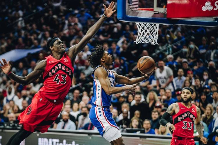 不到5分钟轰18分全场22分？文森特开场5中5独揽18分 随后10中1