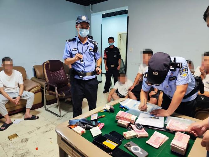 FBI官方：6人参与赌球 31名被告利用高科技从地下赌场窃取数百万