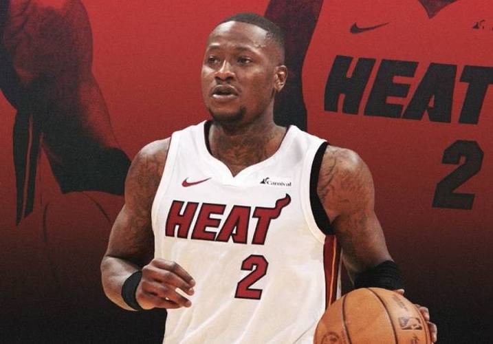 详细阅读:Shams:罗齐尔等上交了手机但NBA没查到啥 FBI不用与NBA分享信息 Shams:罗齐尔等上交了手机但NBA没查到啥 FBI不用与NBA分享信息