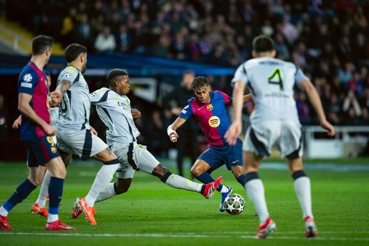 详细阅读:西甲彩经:马竞力争客场首胜 西甲彩经:马竞力争客场首胜