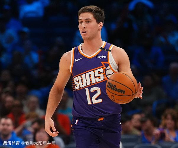 终于等到！吉莱斯皮点到篮板推反击 布克双手飞扣反超比分！