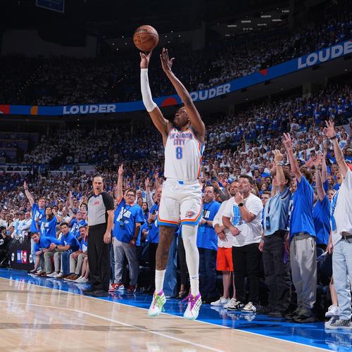 顶级射手！豪泽首节三分球6中5独得15分1篮板