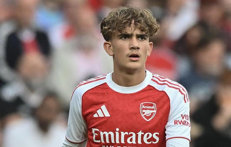 阿森纳官网盘点道曼数据:已是最年轻首发,有望打破小法进球纪录