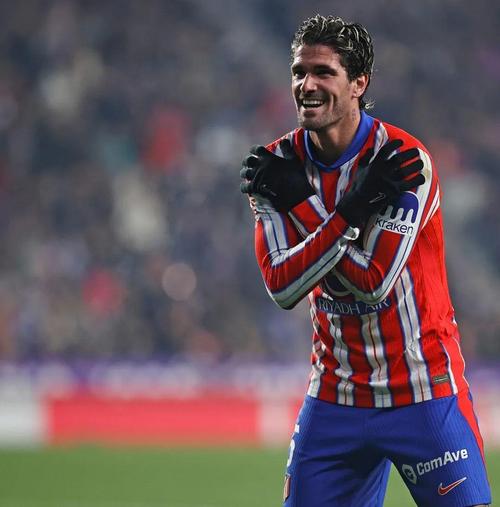 详细阅读:世体:马竞左后卫后腰中卫需加强,另外可能考虑引进一名前锋 世体:马竞左后卫后腰中卫需加强,另外可能考虑引进一名前锋