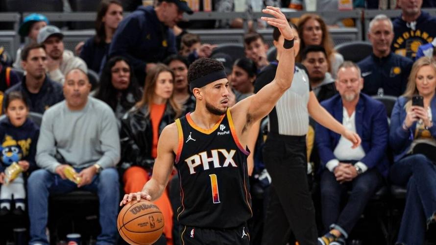 上场绝杀三分未中!布克:不后悔那次选择 经历过就会成长