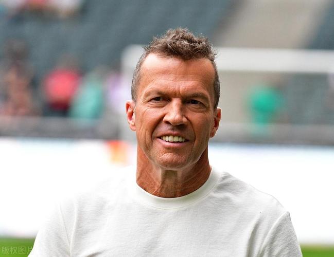 详细阅读:马特乌斯:从竞技表现来说,我确信诺伊尔将续约并继续当拜仁一门 马特乌斯:从竞技表现来说,我确信诺伊尔将续约并继续当拜仁一门