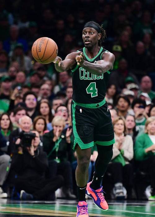 不在线！莫兰特本赛季三分命中率低至14.0% 近3场累计17投仅1中