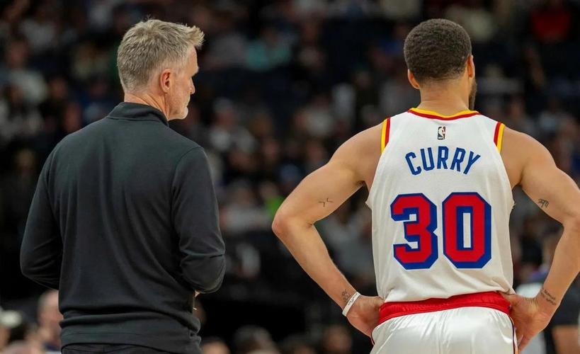 科尔:我很确定我们是联盟目前唯一打了15场比赛的球队!